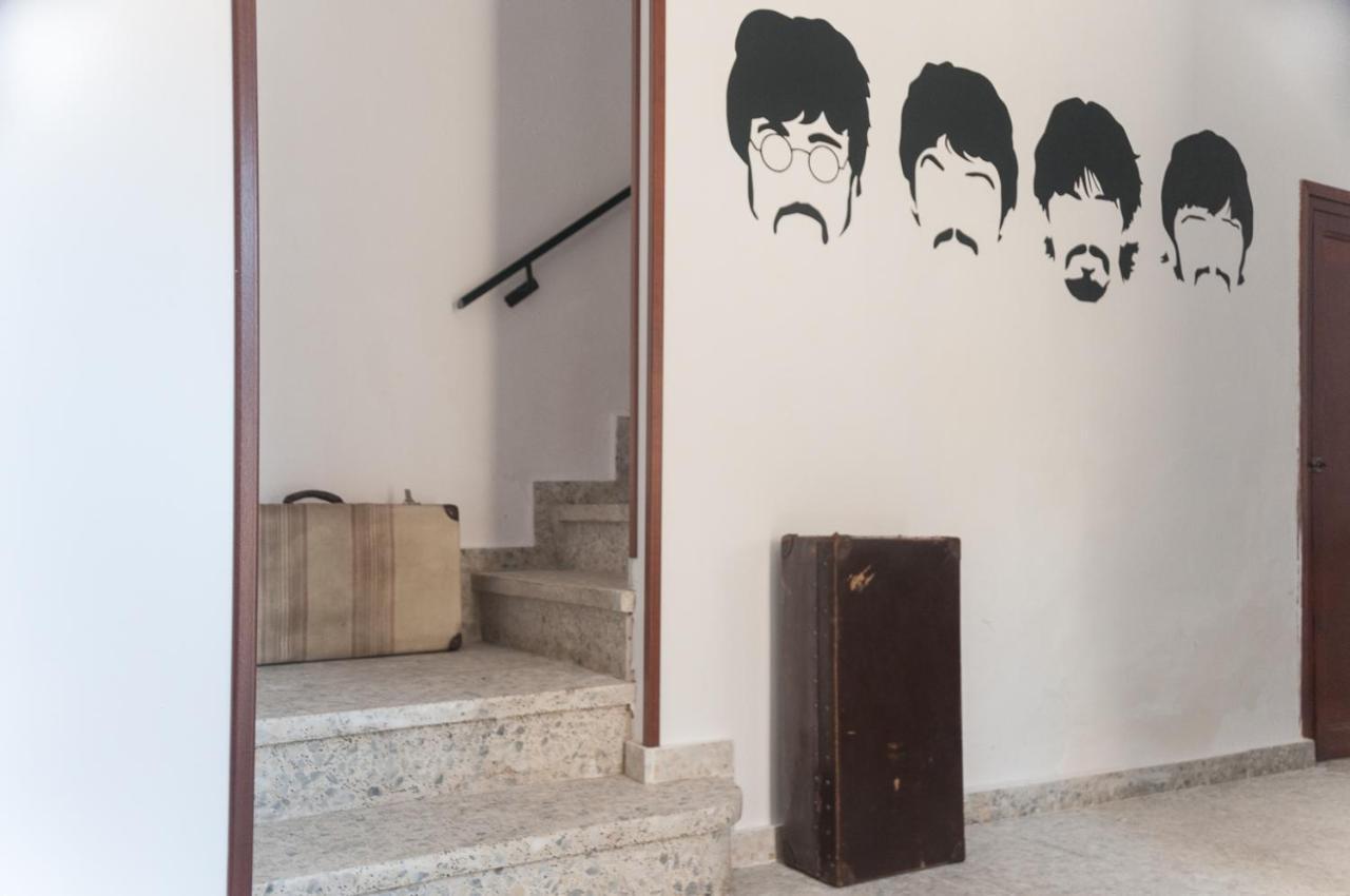 Casa Beatles Del Valle Pinos del Valle Exterior foto